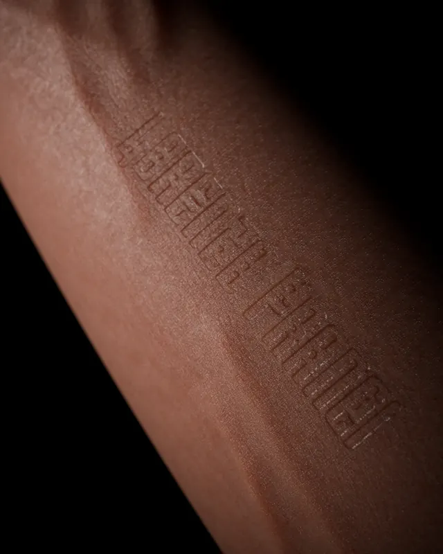 logo su pelle